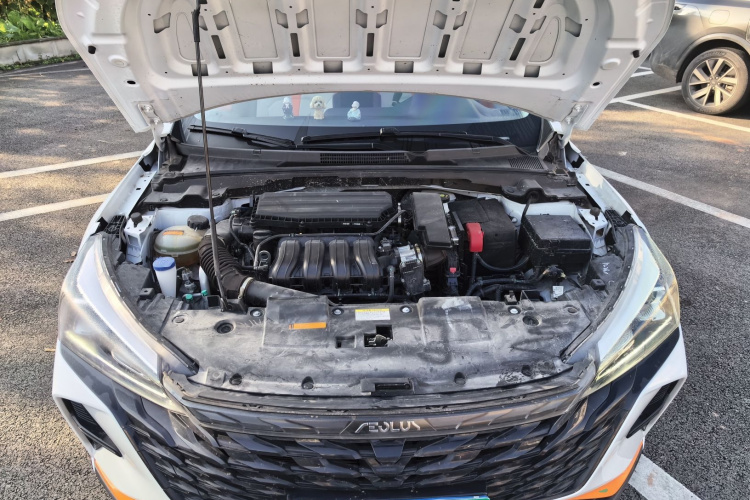 东风风神 奕炫 2023款 马赫版 1.5L 自动追风版机舱底盘24