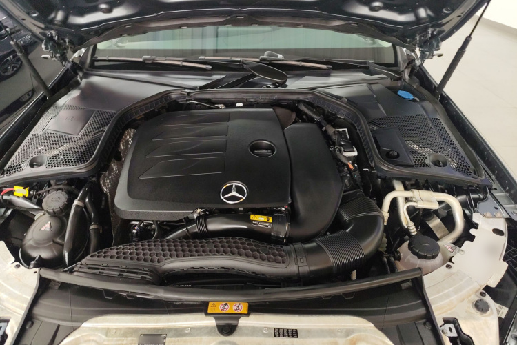 奔驰C级 2019款 C 260 L 运动版局部细节24