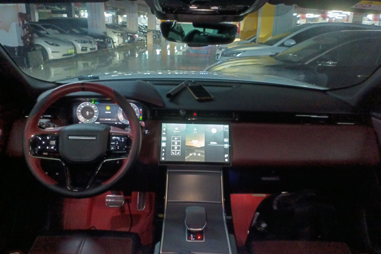 路虎 揽胜星脉 2024款 Dynamic HSE中控内饰12