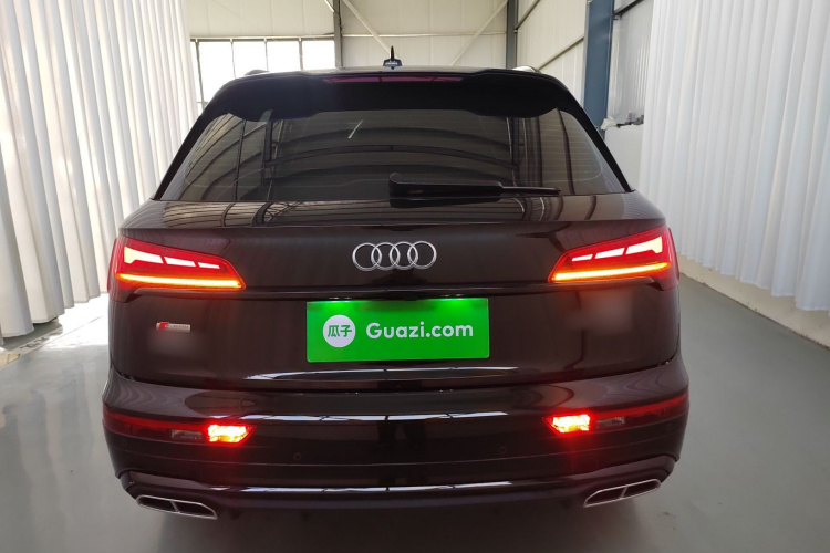 奥迪Q5L 2023款 40T 豪华动感型车身外观6004