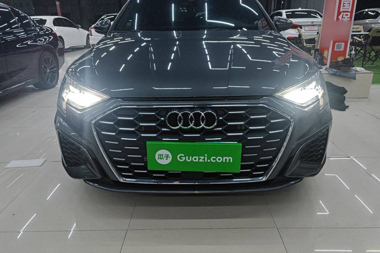 奥迪A3 2023款 改款 Sportback 35 TFSI 时尚运动型车身外观2