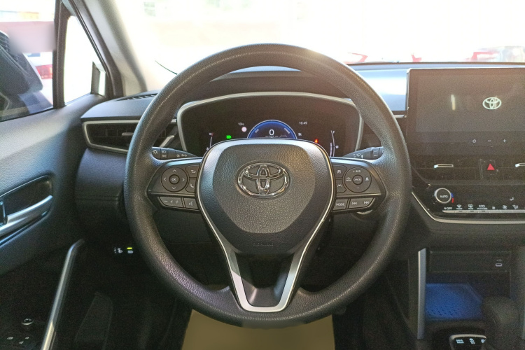 丰田 锋兰达 2023款 2.0L 智能电混双擎 豪华版局部细节13