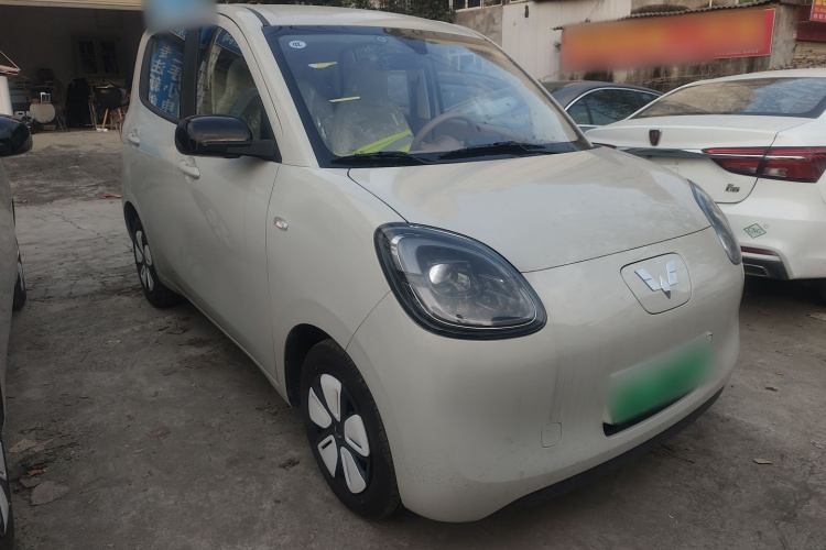 五菱汽车 宏光MINIEV 2025款 四门版 进阶款车身外观3