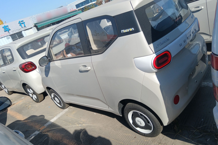 五菱汽车 宏光MINIEV 2024款 第三代 215km 青春版车身外观6003