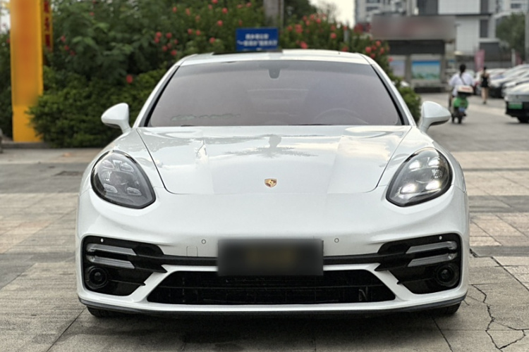 保时捷 2014款 Panamera 4 Executive 3.0T车身外观6005