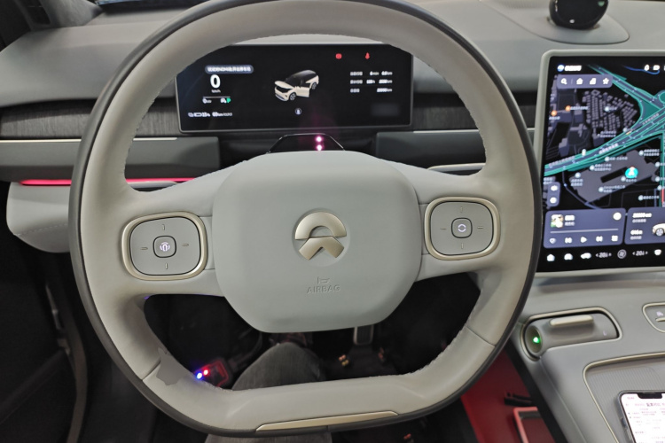 蔚来ES8 2023款 75kWh 行政版局部细节13