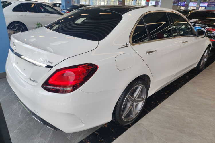 奔驰C级 2019款 C 260 L 4MATIC 运动版车身外观6005