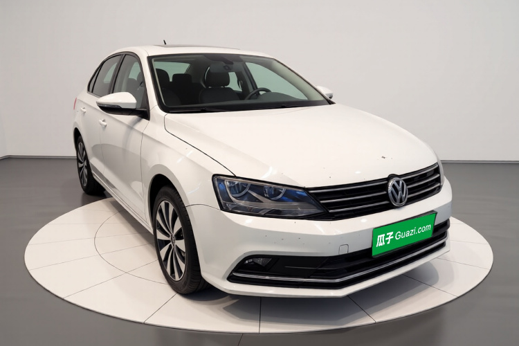 大众 速腾 2017款 230TSI 手动舒适型车身外观3