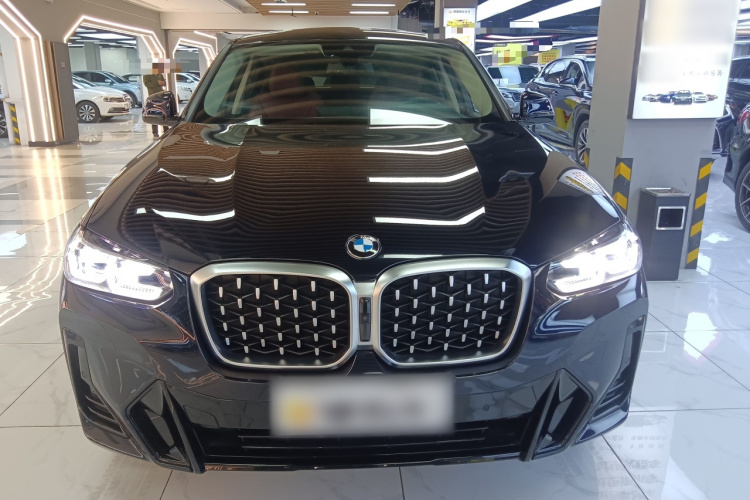 宝马X4 2022款 xDrive 30i M运动套装车身外观6001