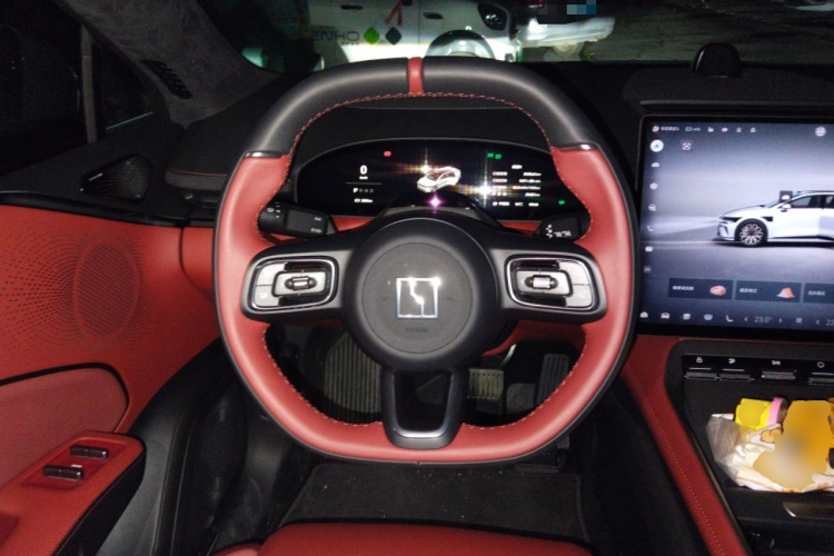 极氪007GT 2025款 后驱智驾版 75kWh中控内饰13