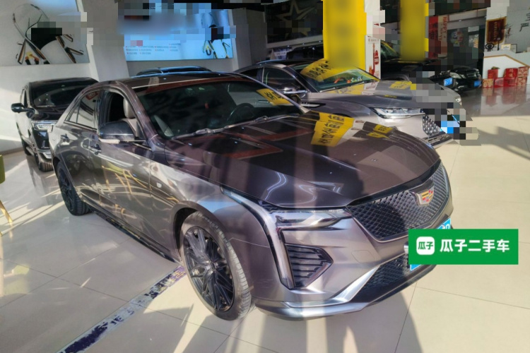 凯迪拉克CT4 2021款 28T 风尚型车身外观3