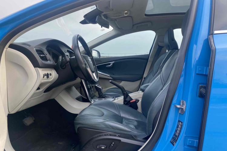 沃尔沃V40 2014款 2.0T 智雅版局部细节19