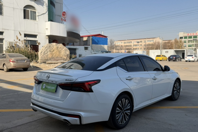 日产 天籁 2024款 2.0L XE 真心版车身外观6005