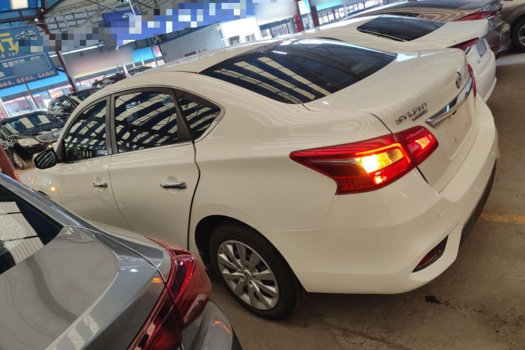 日产 轩逸 2021款 经典 1.6XE CVT专享版车身外观6003