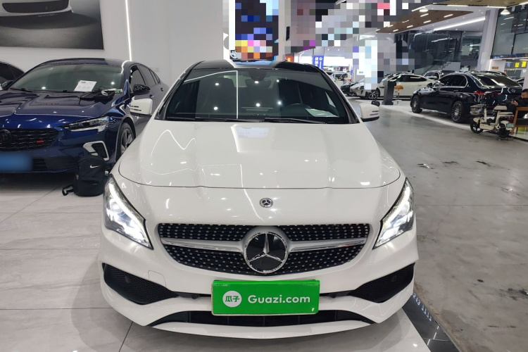 奔驰CLA 2019款 CLA 200 时尚型车身外观2