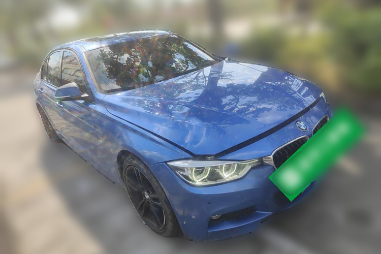 宝马3系 2017款 320i M运动型车身外观6002