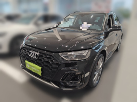 奥迪Q5L 2022款 40T 豪华动感型