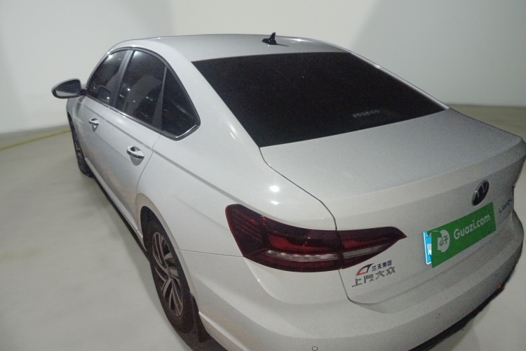 大众 朗逸 2024款 1.5L 自动五百万版车身外观5