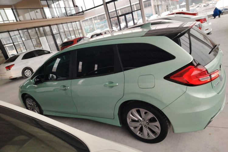 本田 杰德 2017款 1.8L 自动舒适版 5座车身外观6003