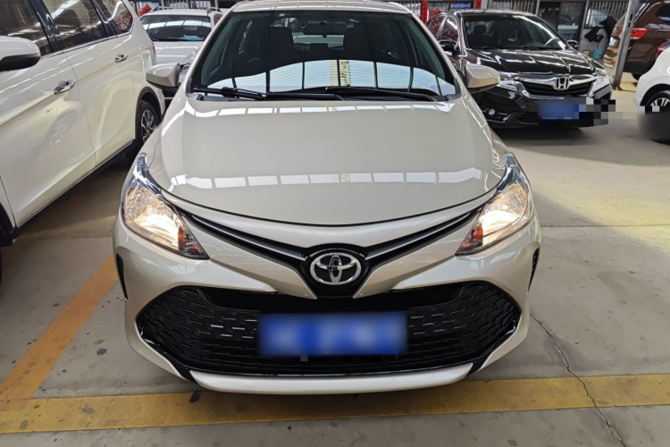 丰田 威驰FS 2017款 1.5L CVT锋驰版车身外观2