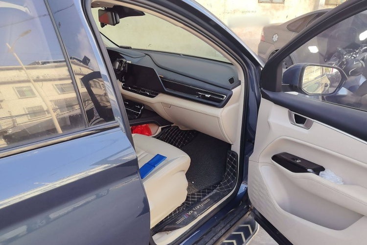 五菱汽车 五菱凯捷 2022款 280T 1.5T CVT旗舰型局部细节9005