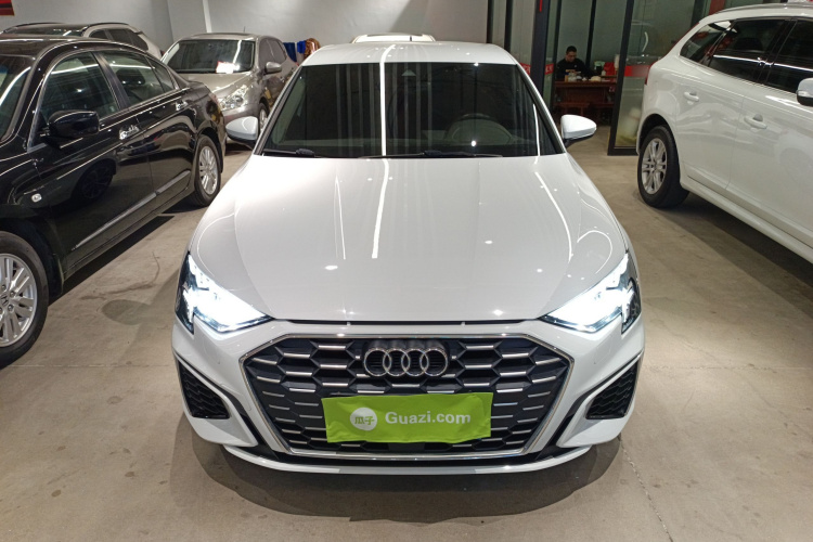 奥迪A3 2021款 Sportback 35 TFSI 进取运动型车身外观2