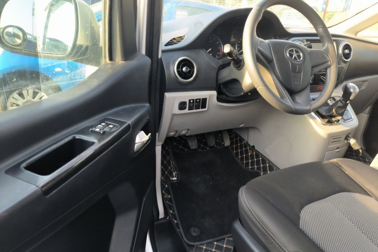 江淮瑞风 瑞风M3 2016款 宜家版 1.6L 豪华智能型中控内饰20