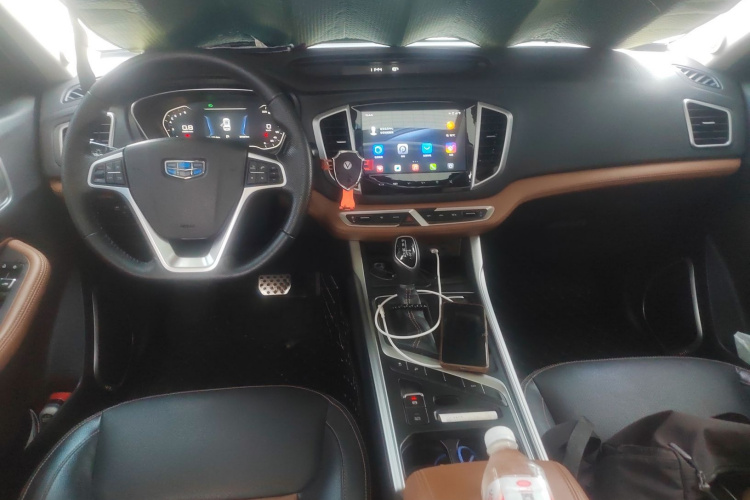 吉利汽车 远景X6 2018款 1.4T CVT 4G互联豪华型中控内饰12