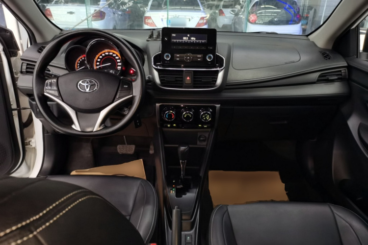 丰田 YARiS L 致炫 2022款 致炫X 1.5L CVT领先PLUS版中控内饰12