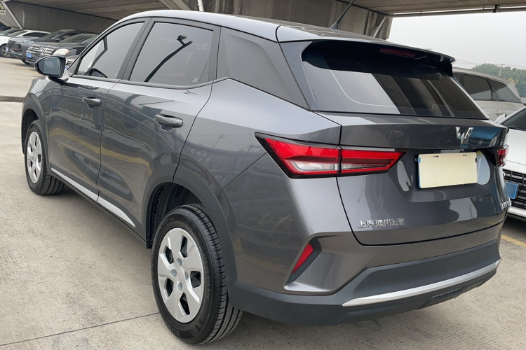 五菱汽车 五菱星驰 2023款 1.5L CVT畅爽型车身外观6003