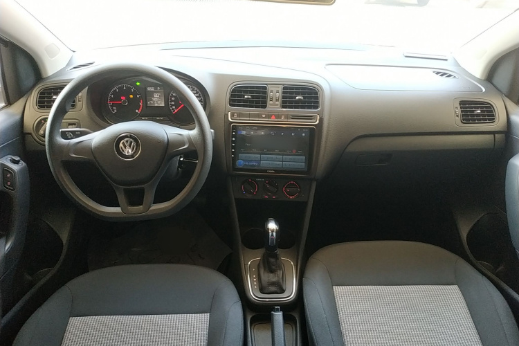 大众 Polo 2018款 1.5L 自动安驾型中控内饰12