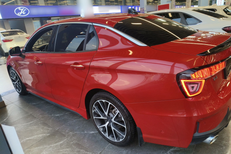 领克03 2019款 1.5TD DCT劲Pro版 国VI车身外观4