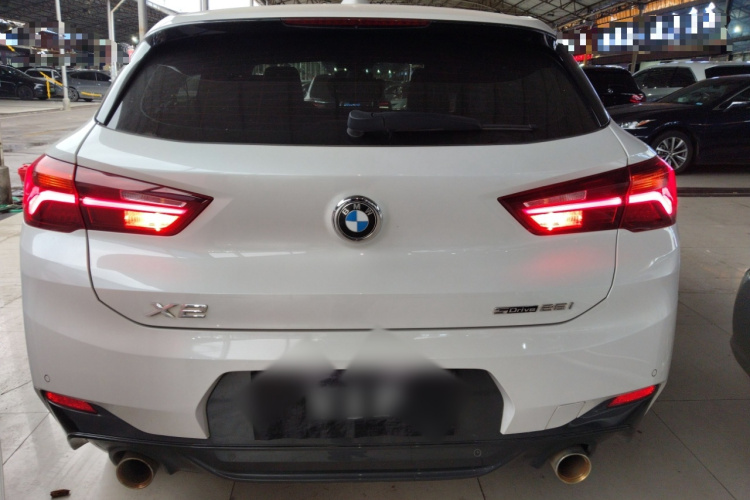 宝马X2 2021款 改款 sDrive25i M运动套装车身外观6