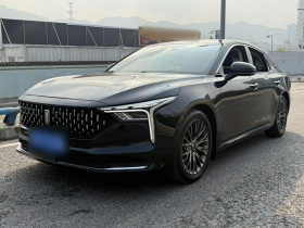 奔腾B70 2022款 第三代 1.5T 自动尊享型