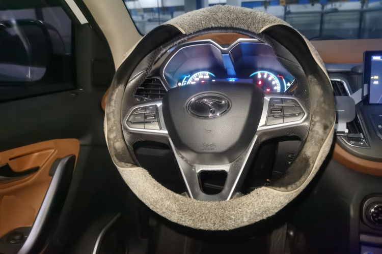 东南DX7 2015款 1.5T 自动豪华型中控内饰13