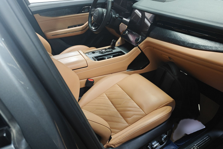 领克09 2021款 2.0T Ultra 六座局部细节41