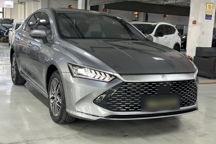 比亚迪 秦PLUS 2023款 冠军版 DM-i 120KM卓越型车身外观6001