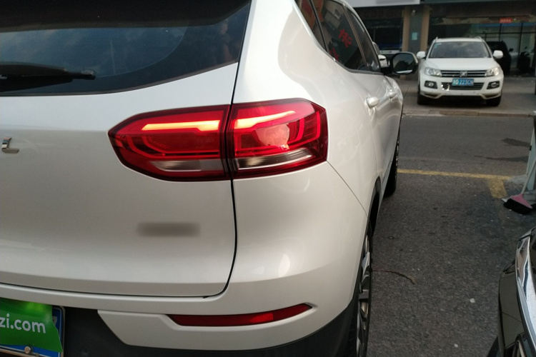 哈弗H6 2020款 1.5GDIT 自动铂金冠军版车身外观9