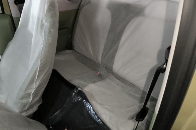 吉利银河 2025款 210km 熊猫骑士中控内饰7004