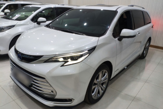 丰田 赛那SIENNA 2023款 2.5L混动 铂金版