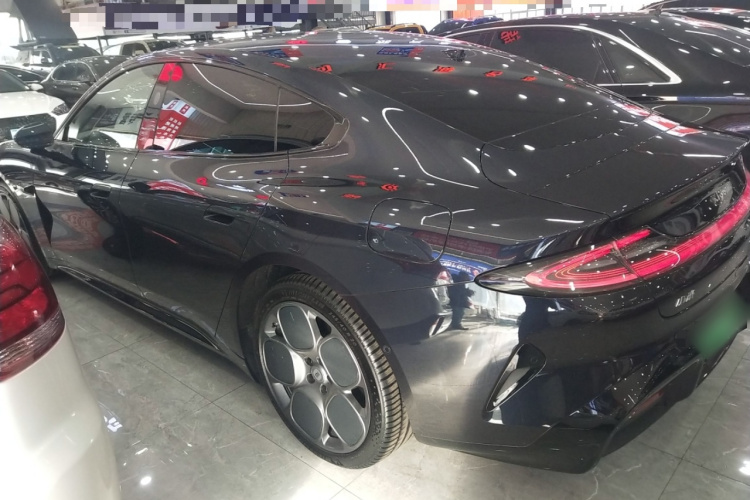 小米汽车 小米SU7 2024款 后驱标准创始版车身外观4