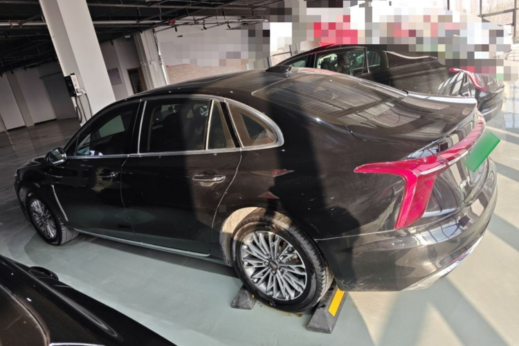 红旗H5 2023款 1.5T DCT智联旗韵版车身外观6003