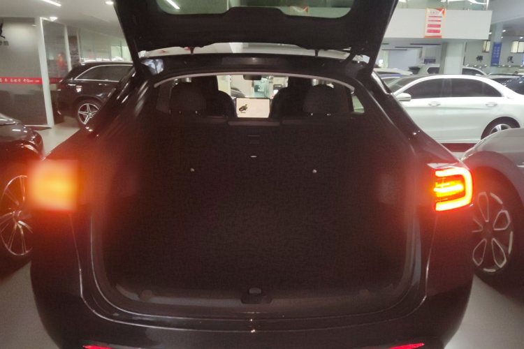 特斯拉 Model Y 2024款 后轮驱动版局部细节23