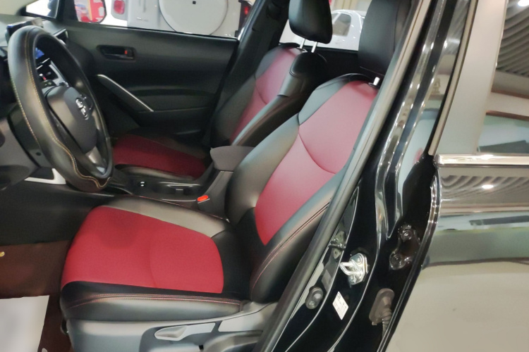 丰田 卡罗拉锐放 2023款 2.0L 先锋版局部细节19