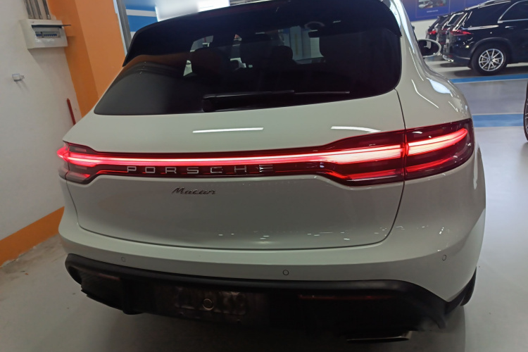 保时捷 2022款 Macan 2.0T车身外观6