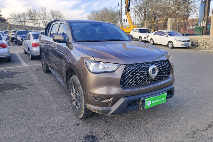 长城 炮 2021款 2.0T商用版自动柴油四驱精英型长箱GW4D20M车身外观3