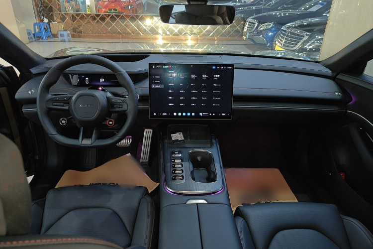 小米汽车 小米SU7 2024款 四驱超长续航高阶智驾Max版中控内饰12