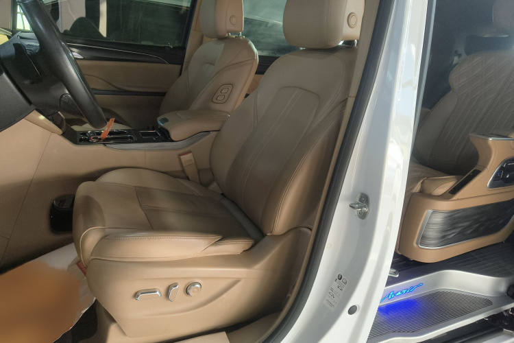 别克GL8 2021款 ES陆尊 653T 尊享型局部细节19