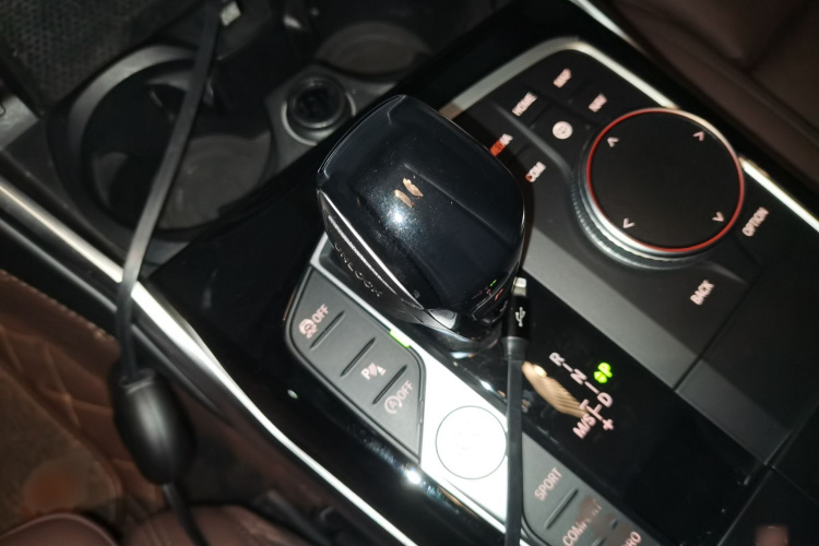 宝马3系 2021款 320Li M运动套装局部细节18