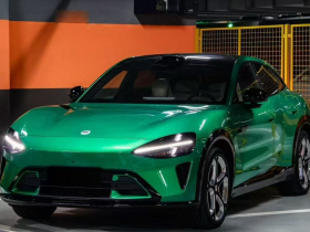 小米汽车 小米YU7 2025款 超长续航高性能四驱Max版